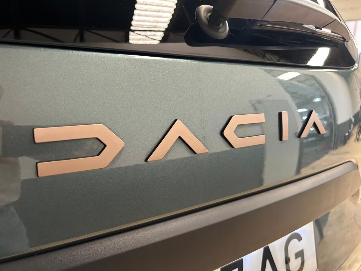 dacia-duster-2023-gpl-999cc