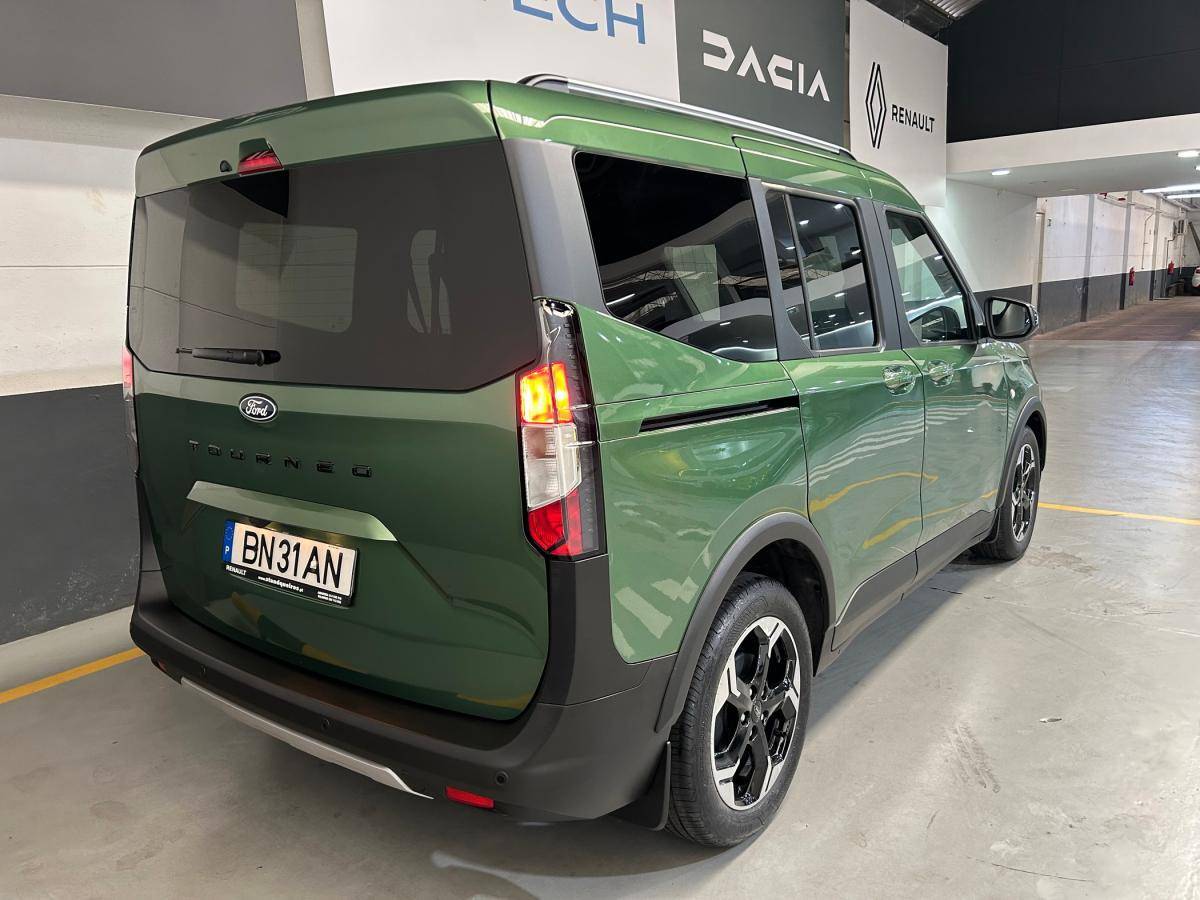 ford-tourneo-courier-2024-gasolina-998cc