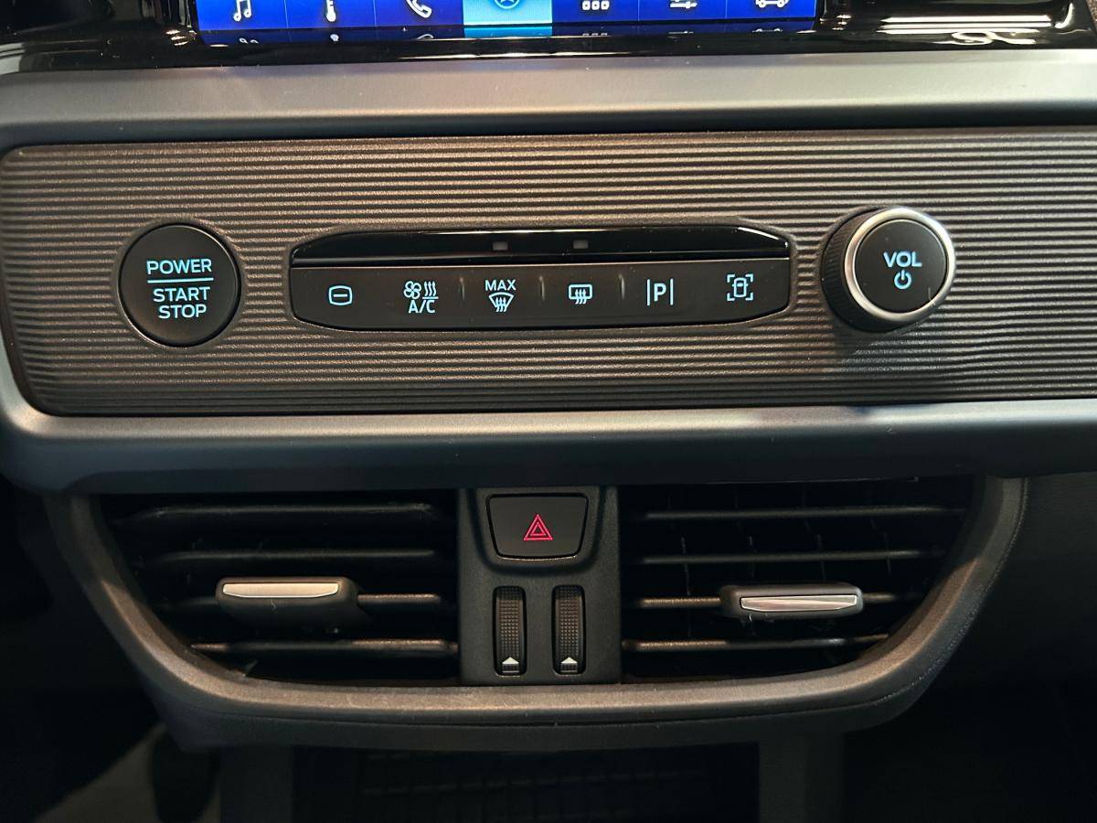 ford-tourneo-courier-2024-gasolina-998cc