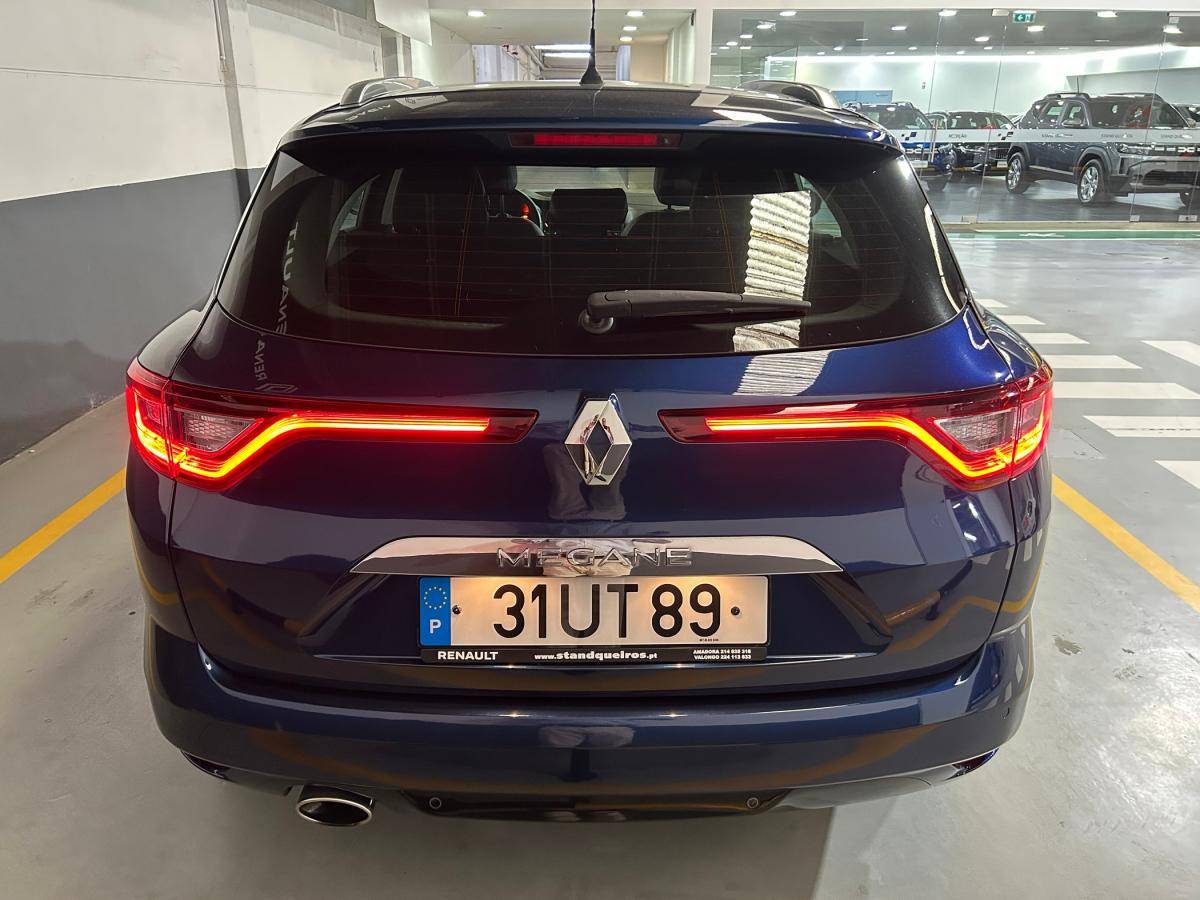 renault-megane-sport-tourer-2018-diesel-1461cc