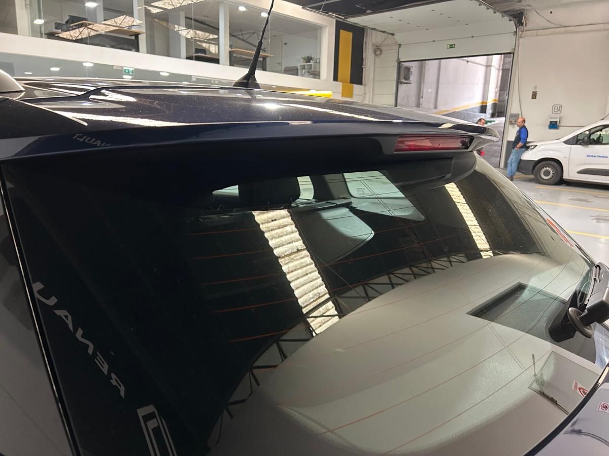 renault-megane-sport-tourer-2018-diesel-1461cc