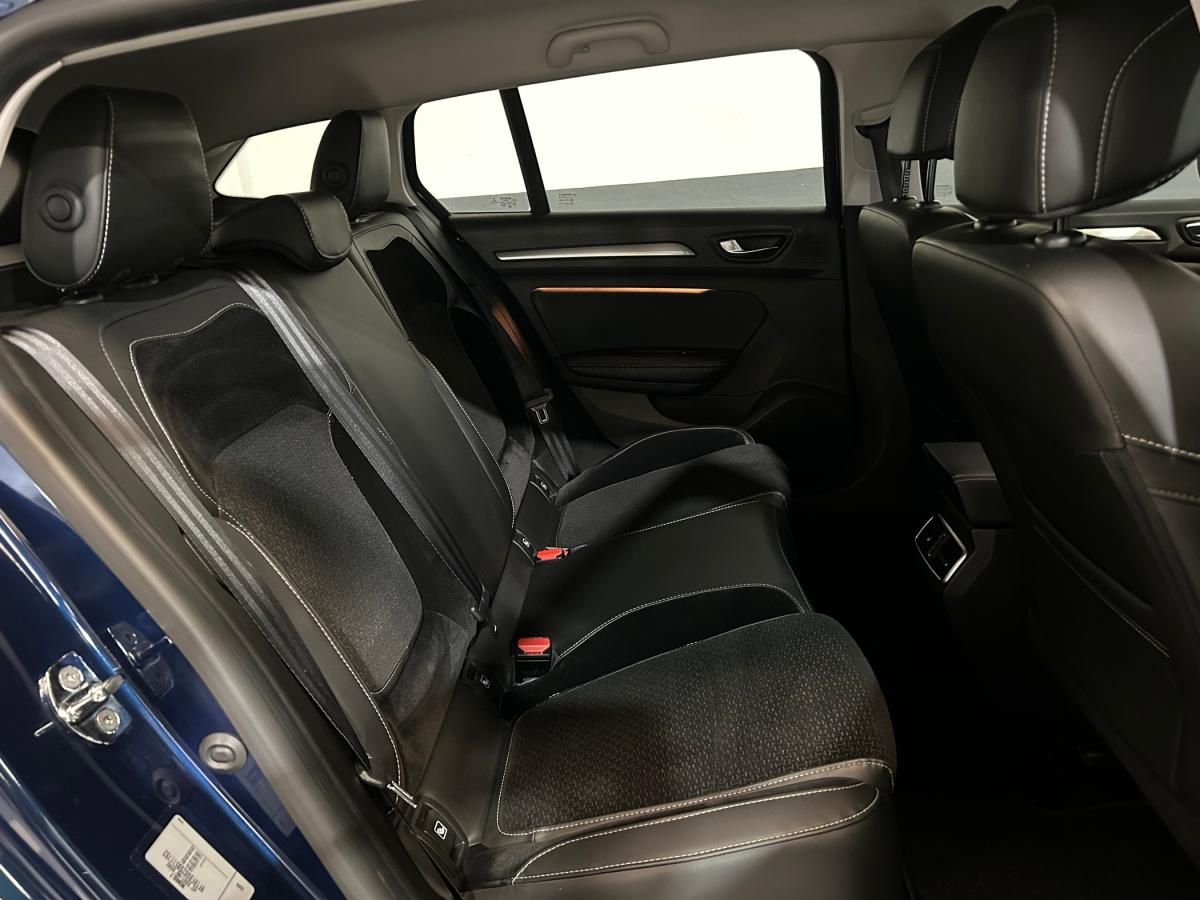 renault-megane-sport-tourer-2018-diesel-1461cc