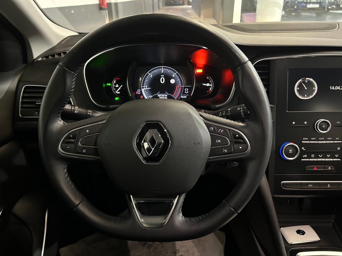 renault-megane-sport-tourer-2018-diesel-1461cc