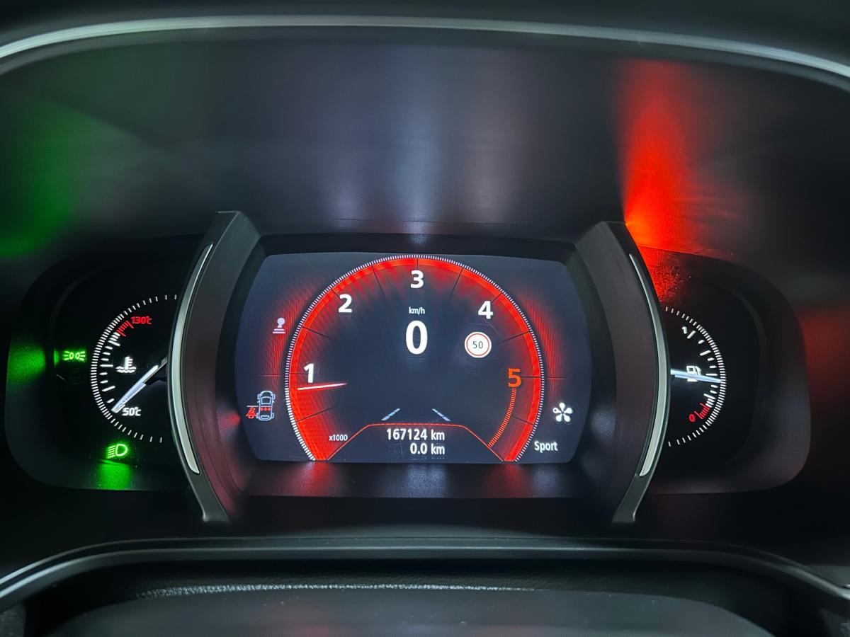 renault-megane-sport-tourer-2018-diesel-1461cc