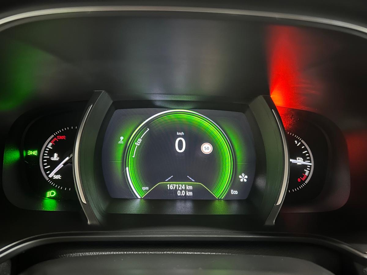renault-megane-sport-tourer-2018-diesel-1461cc