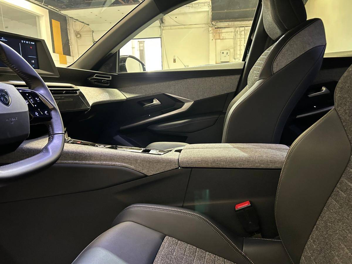 peugeot-3008-2025-gasolina-1199cc