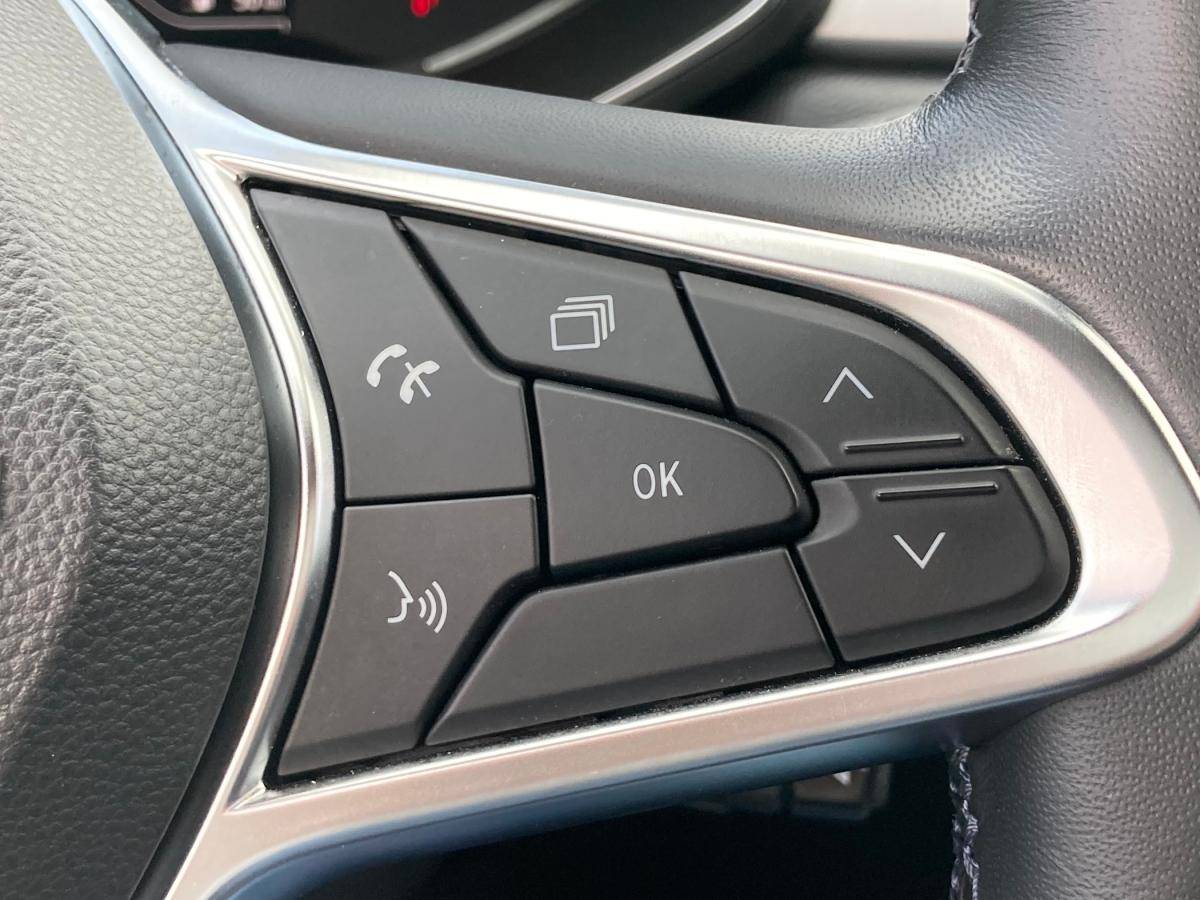renault-captur-2023-gasolina-999cc