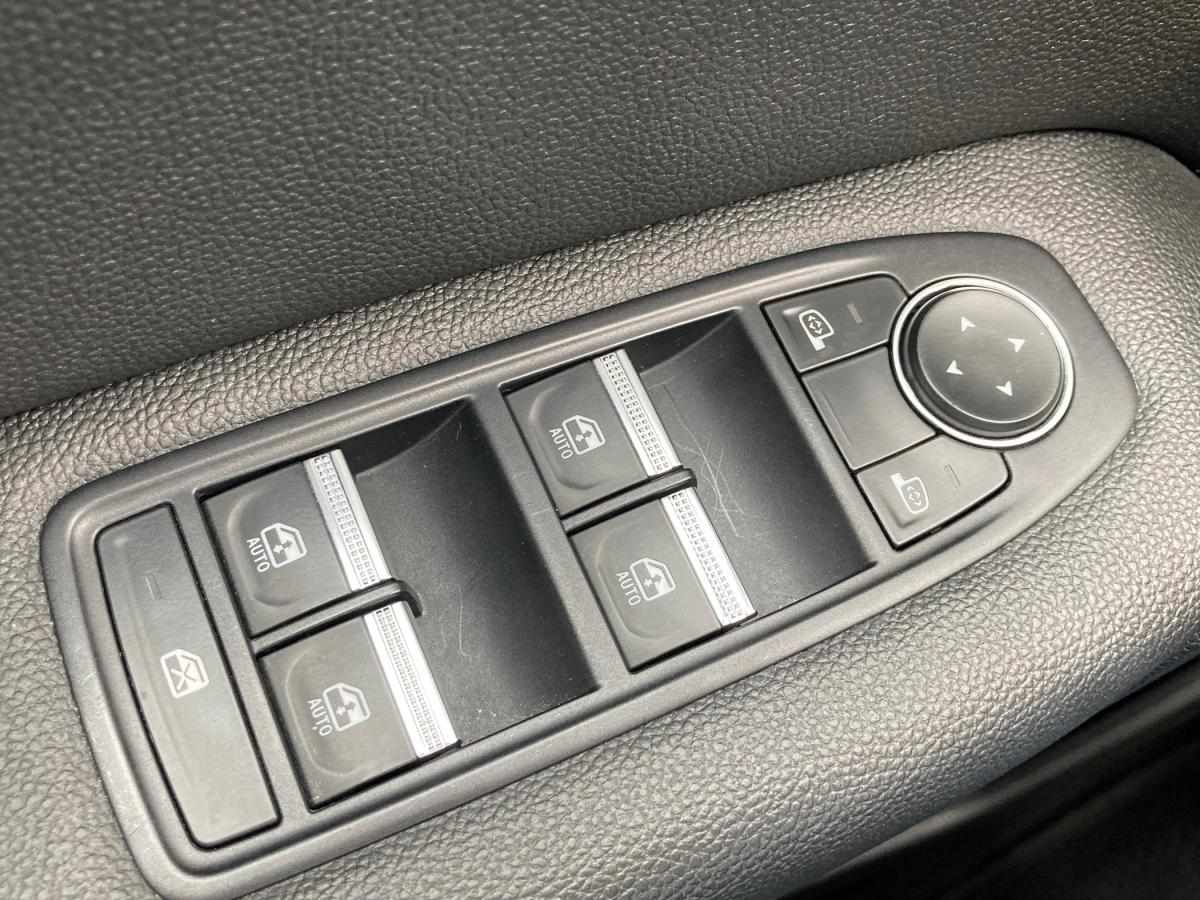 renault-captur-2023-gasolina-999cc