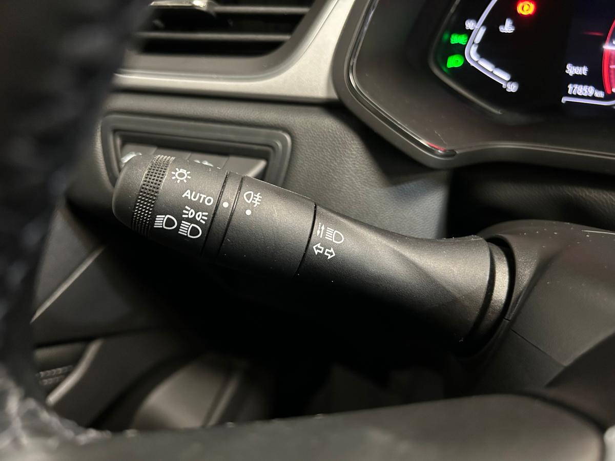 renault-captur-2024-gasolina-999cc