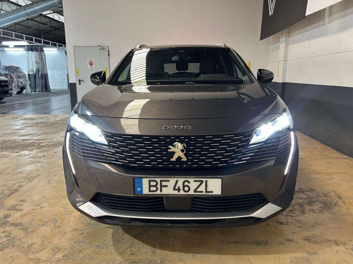 peugeot-5008-2023-diesel-1499cc