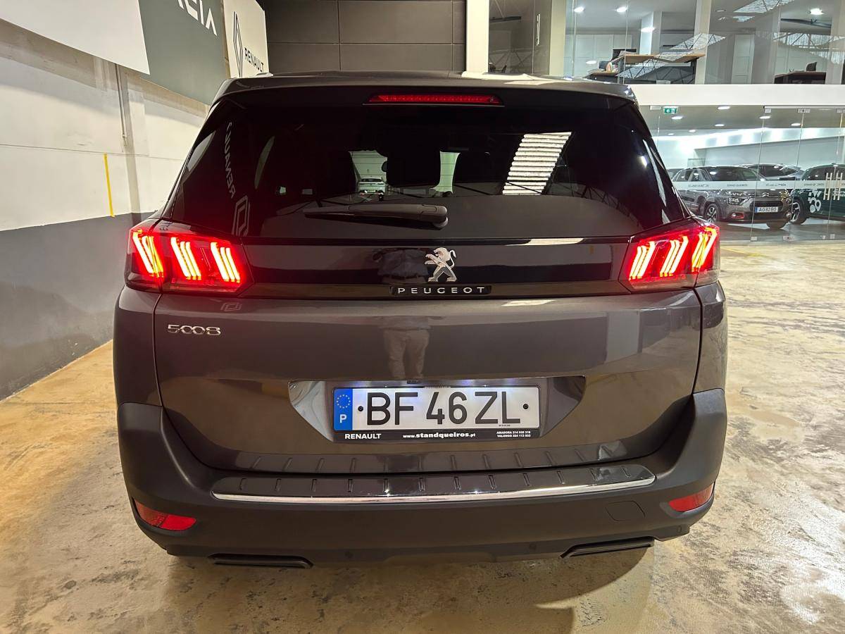 peugeot-5008-2023-diesel-1499cc