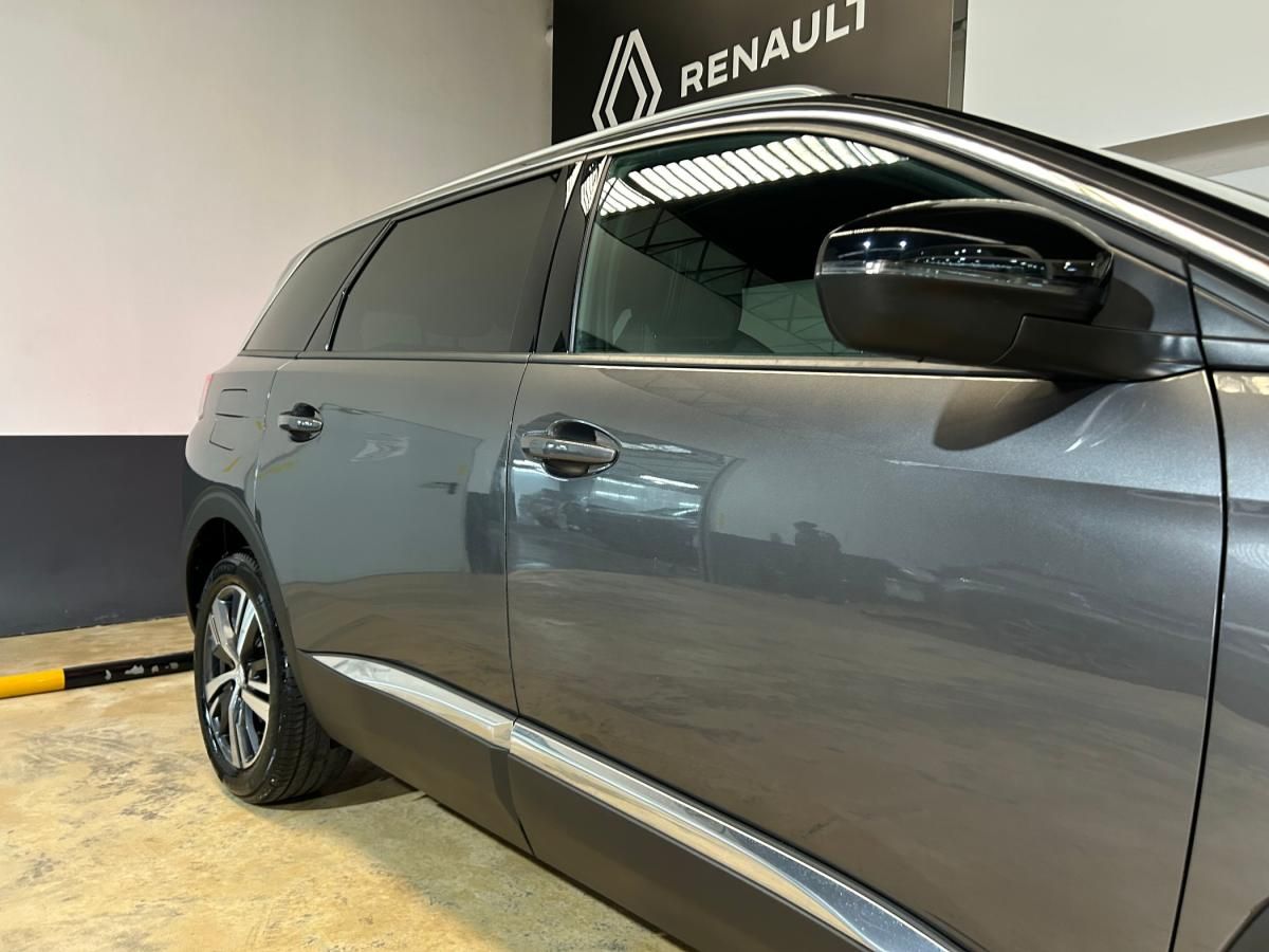 peugeot-5008-2023-diesel-1499cc