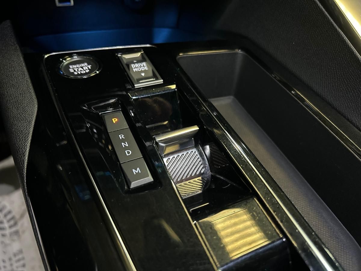 peugeot-5008-2023-diesel-1499cc