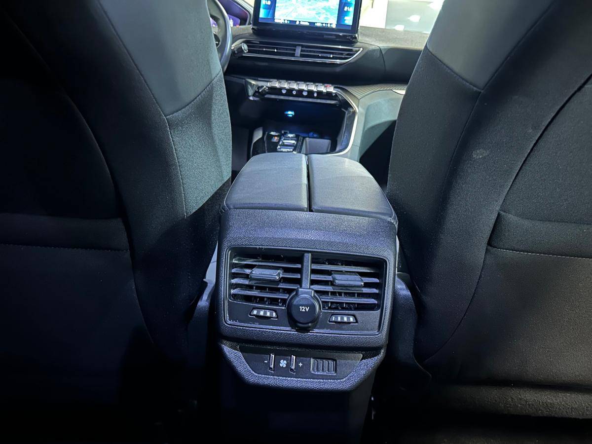 peugeot-5008-2023-diesel-1499cc