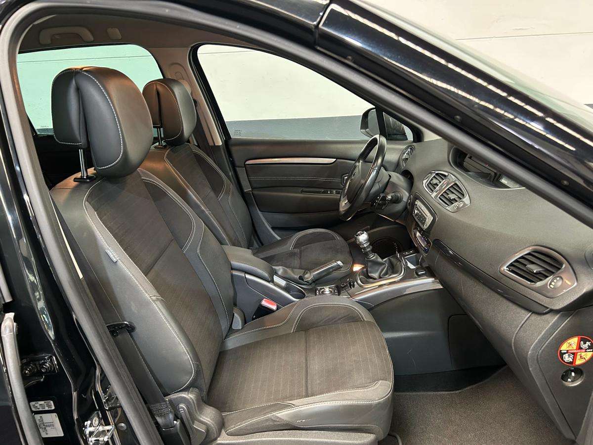 renault-scenic-2013-diesel-1598cc