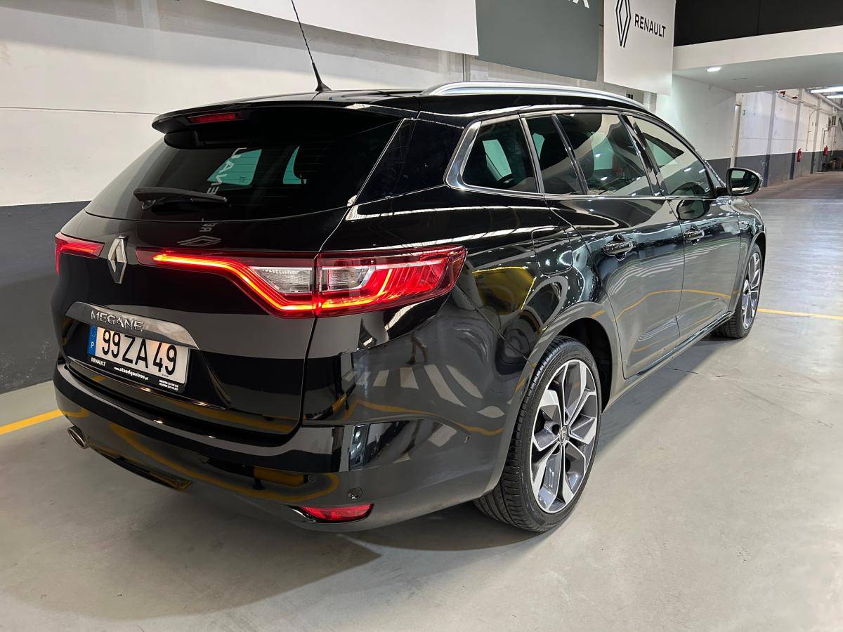 renault-megane-sport-tourer-2019-gasolina-1332cc