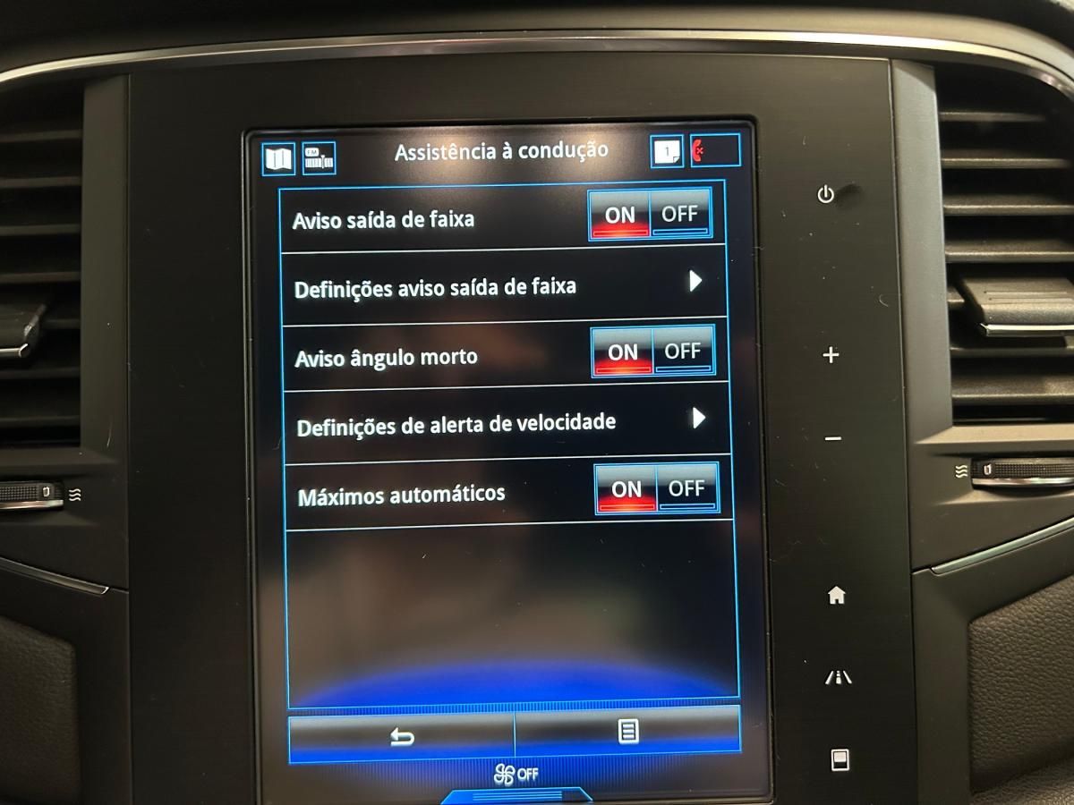 renault-megane-sport-tourer-2019-gasolina-1332cc