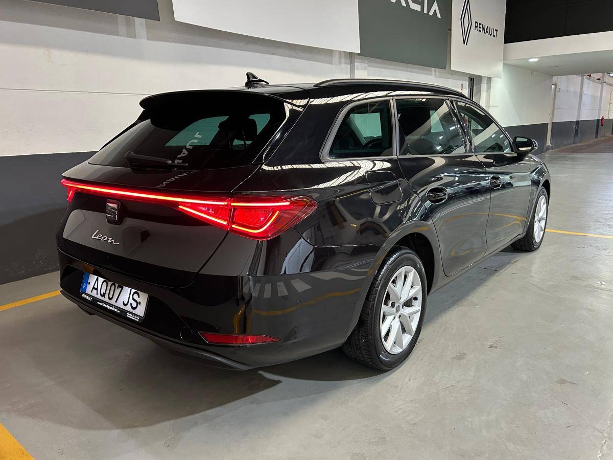 seat-leon-st-2022-gasolina-999cc