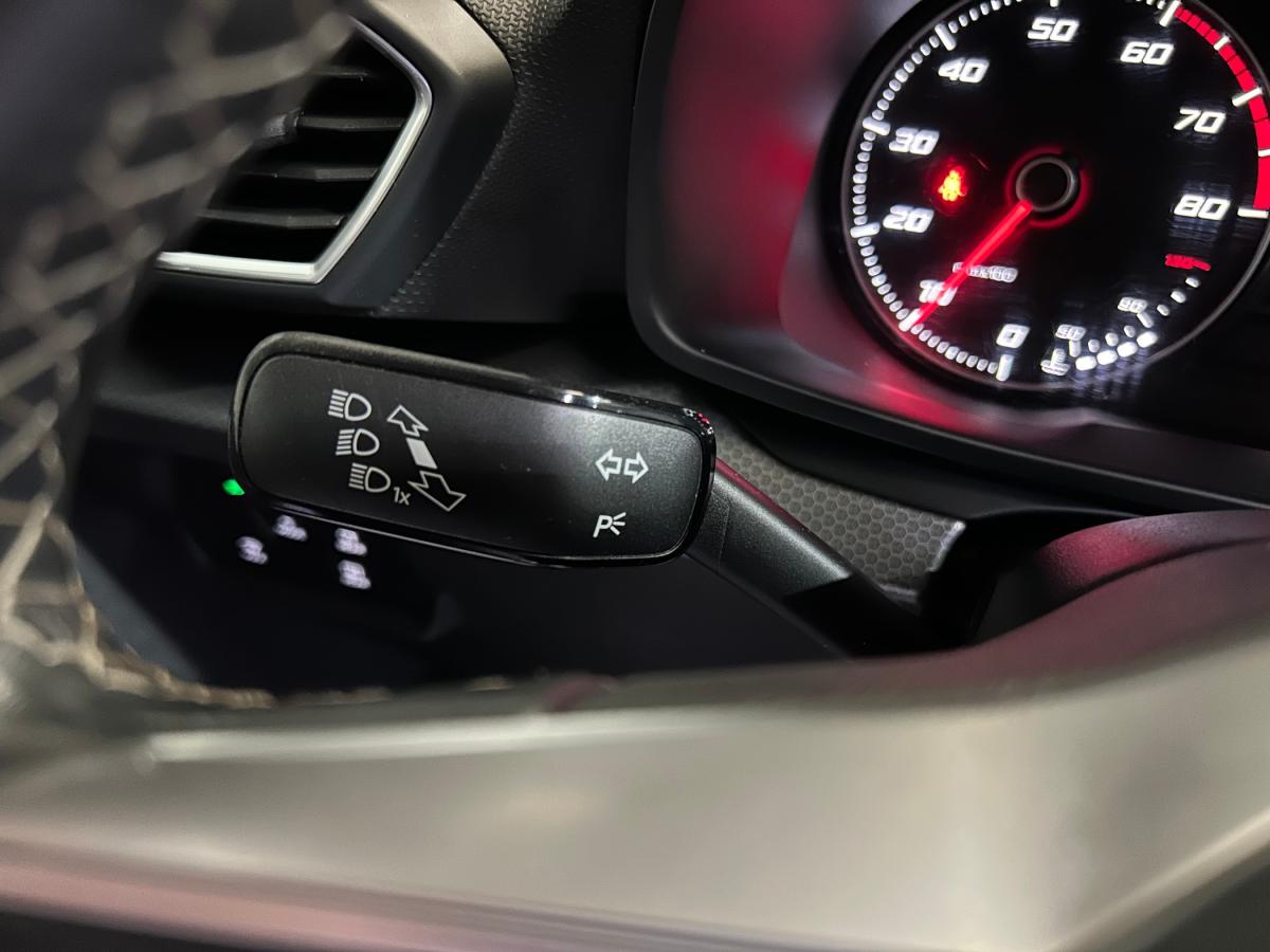 seat-leon-st-2022-gasolina-999cc