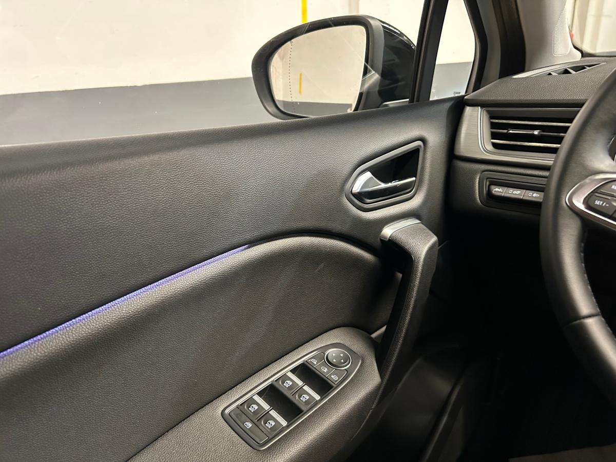 renault-captur-2021-hibrido-a-gasolina-1598cc