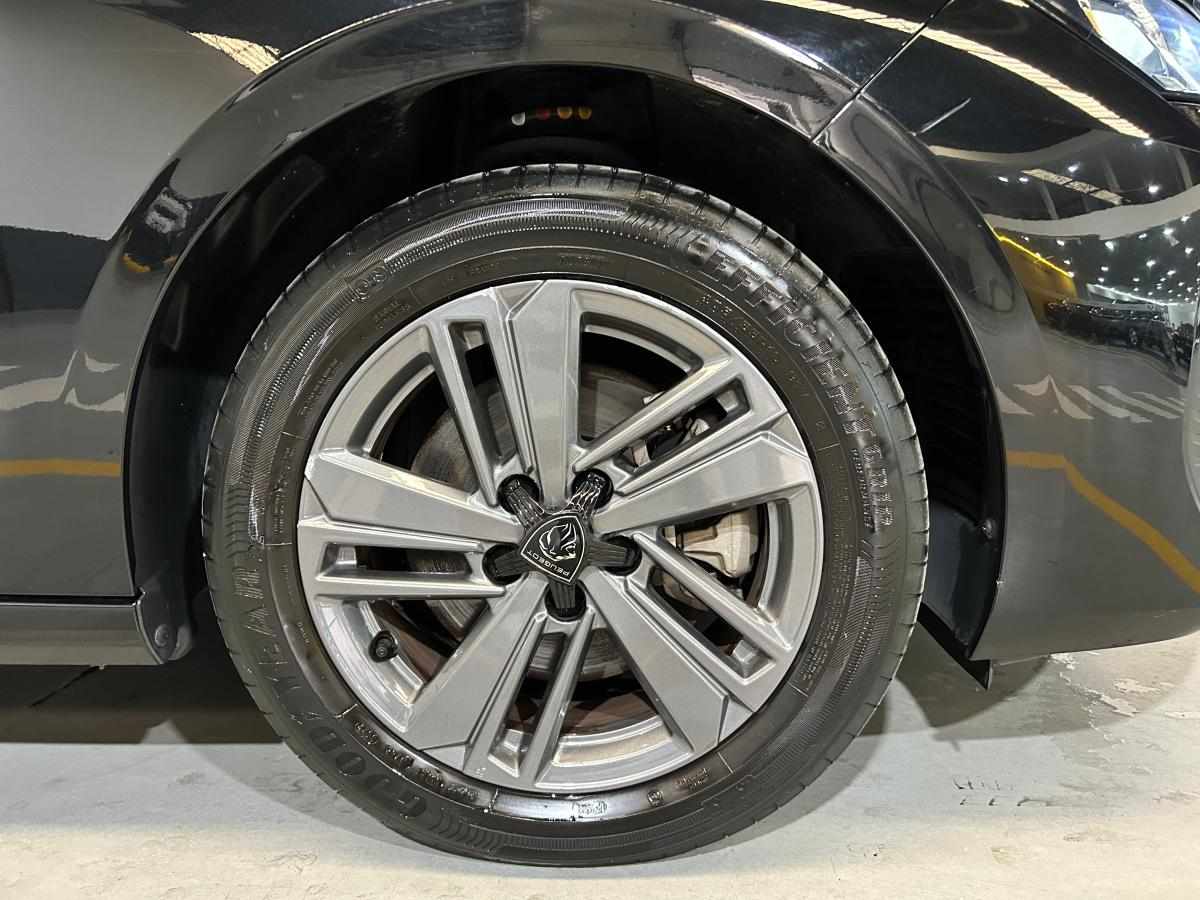 peugeot-308-sw-2023-gasolina-1199cc