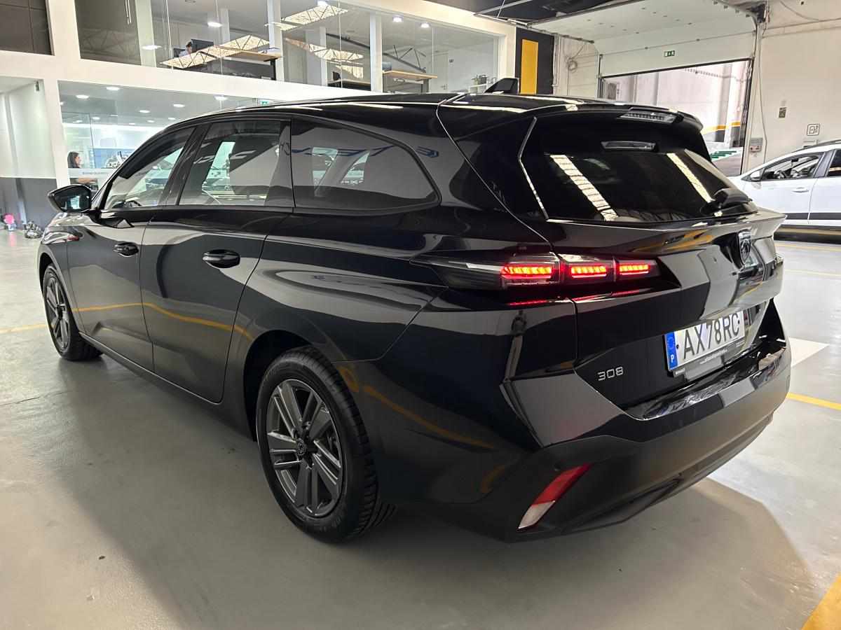 peugeot-308-sw-2023-gasolina-1199cc
