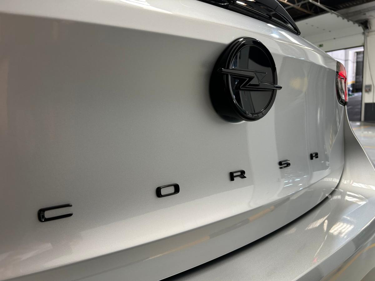 opel-corsa-2025-gasolina-1199cc