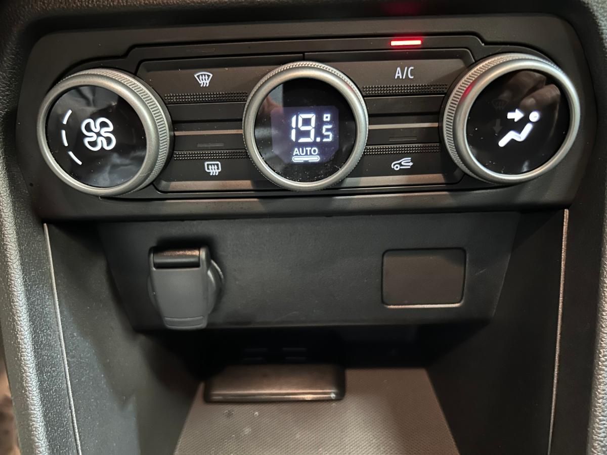 dacia-sandero-2024-gasolina-999cc