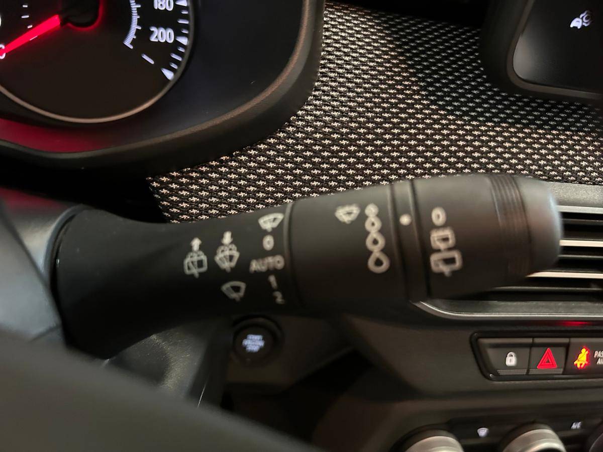 dacia-sandero-2024-gasolina-999cc