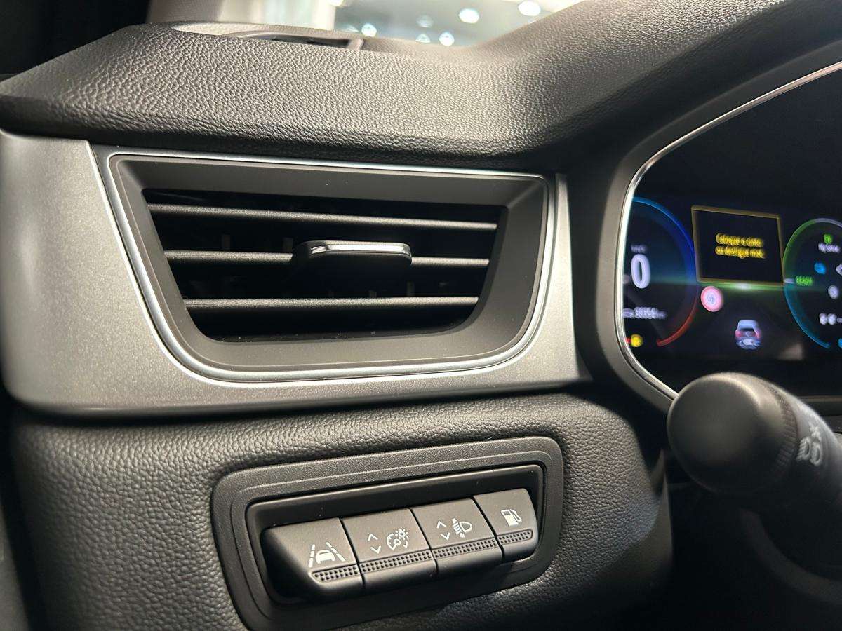 renault-captur-2022-hibrido-a-gasolina-1598cc