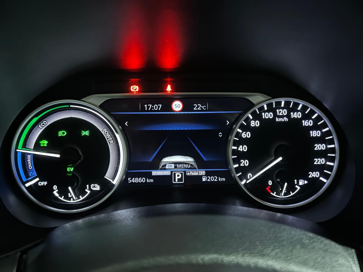 nissan-juke-2023-hibrido-a-gasolina-1598cc