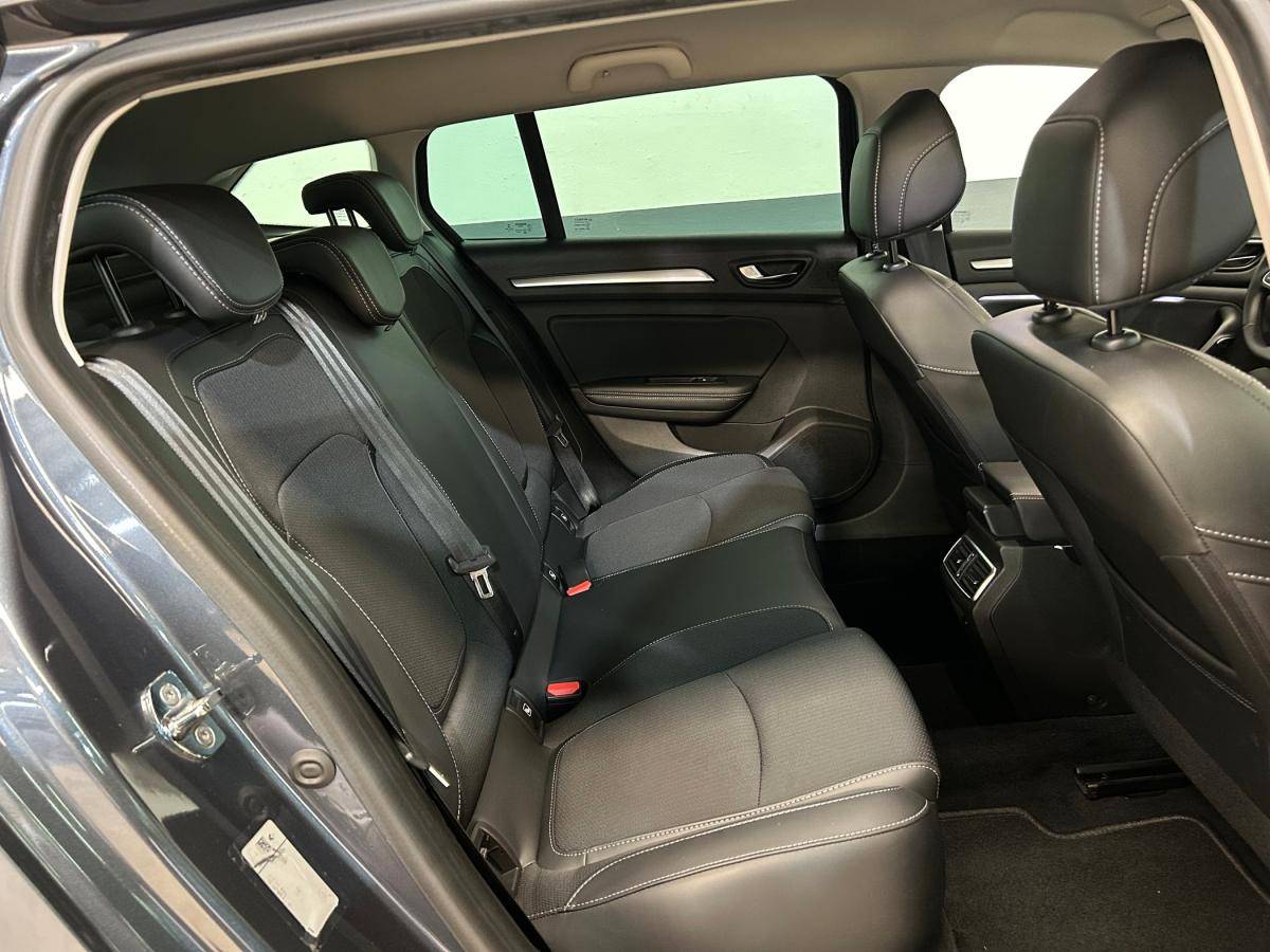 renault-megane-sport-tourer-2022-diesel-1461cc