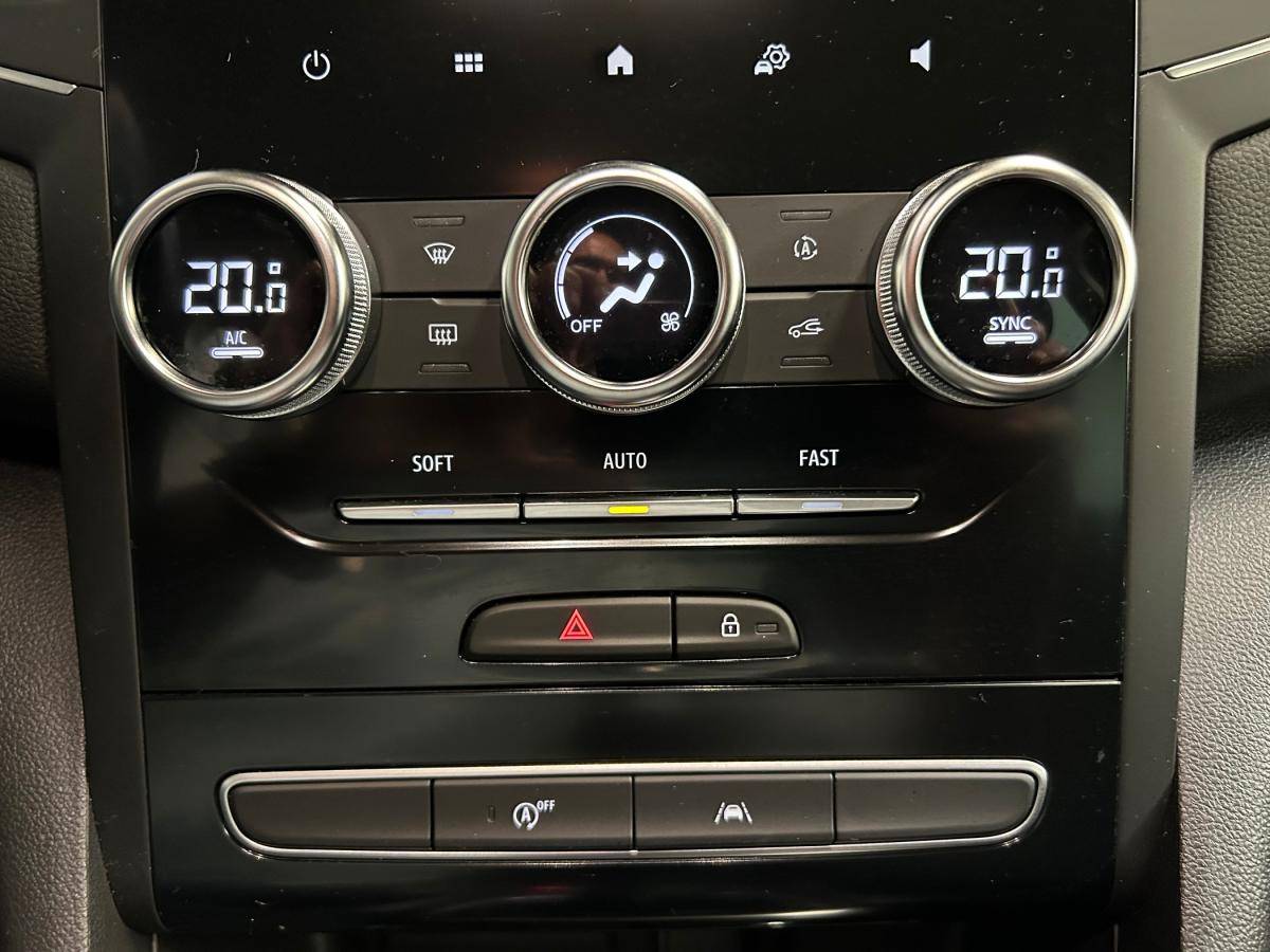 renault-megane-sport-tourer-2022-diesel-1461cc
