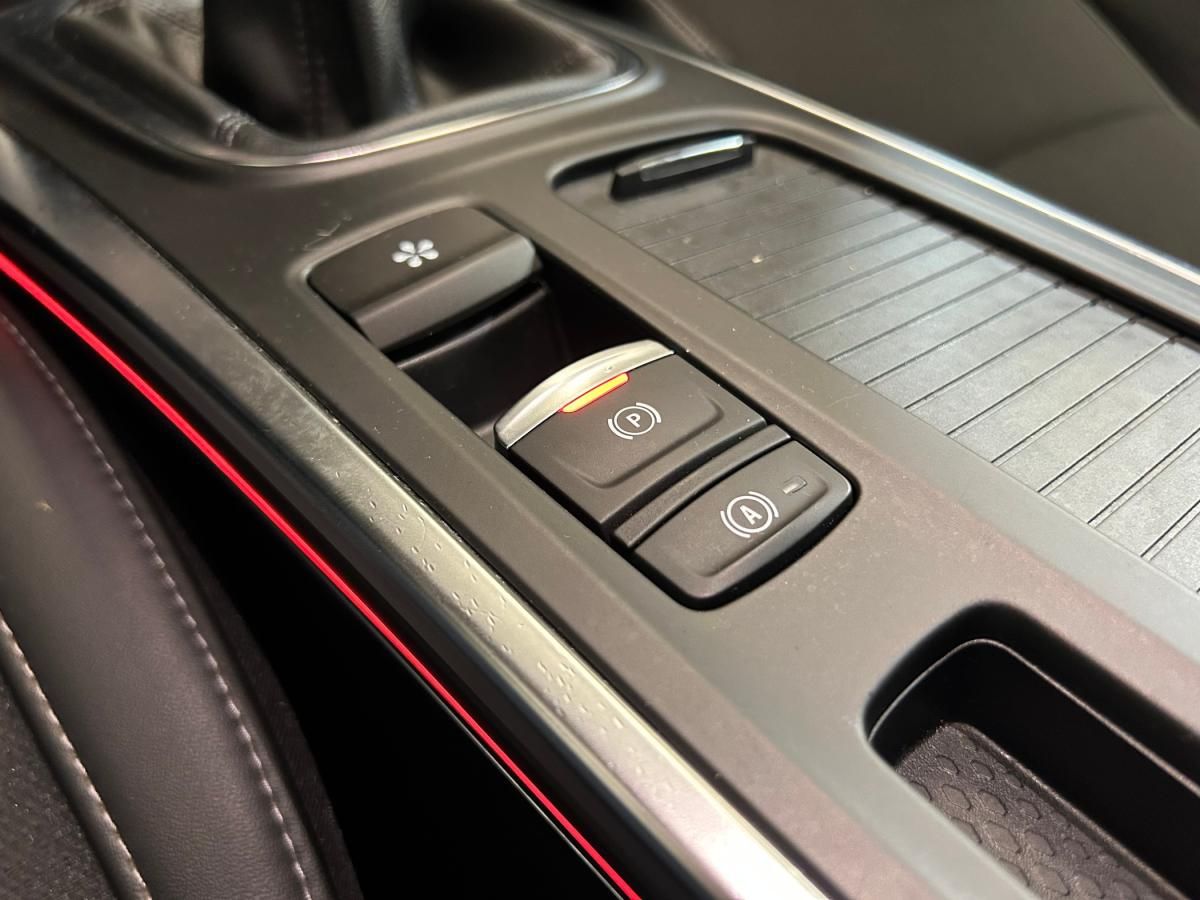 renault-megane-sport-tourer-2022-diesel-1461cc