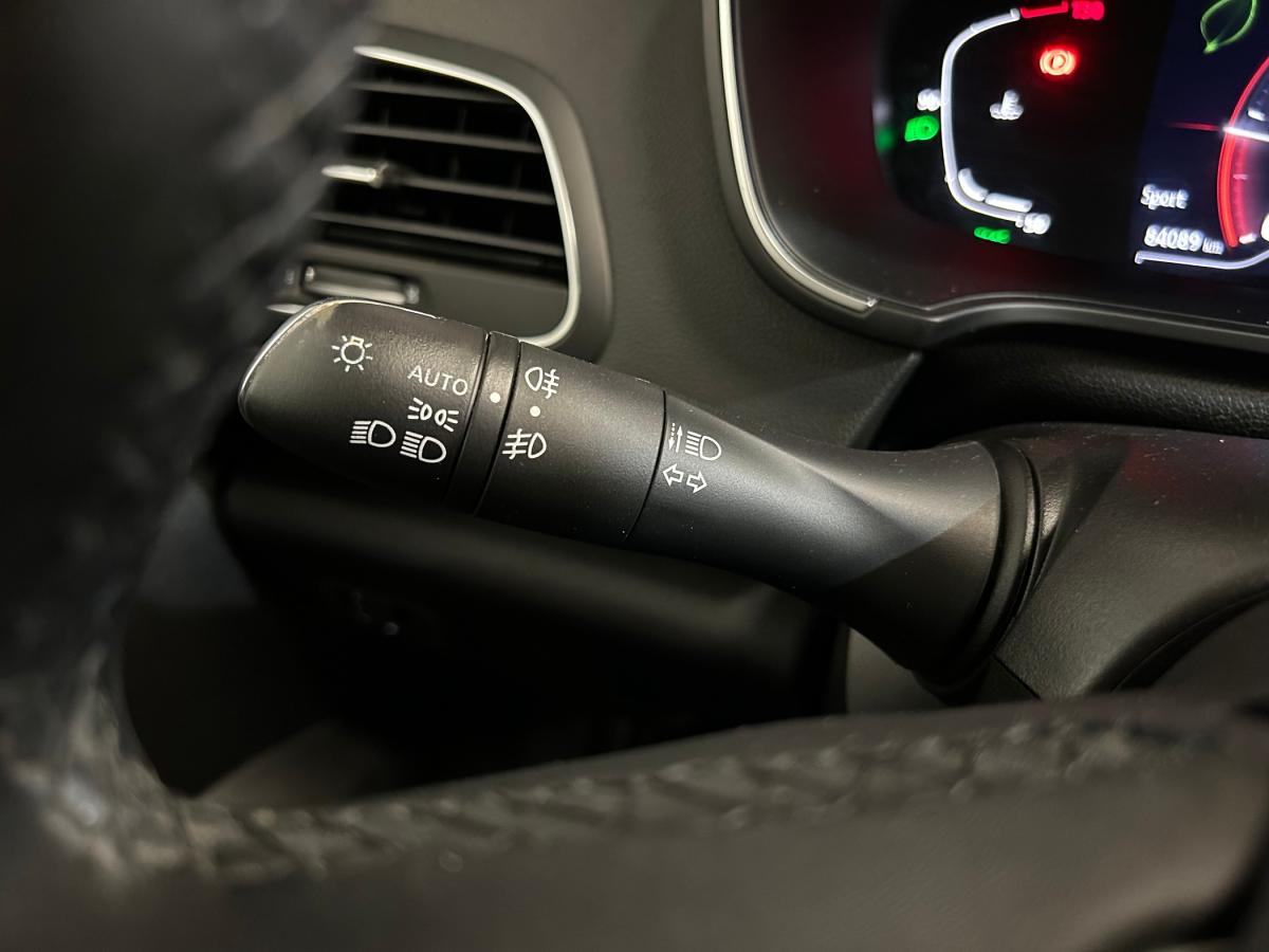 renault-megane-sport-tourer-2022-diesel-1461cc