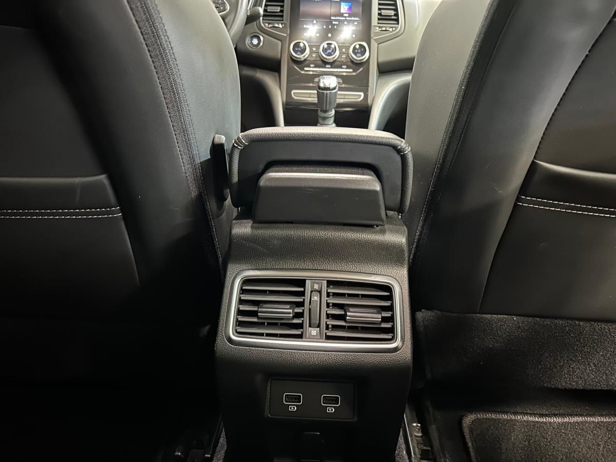 renault-megane-sport-tourer-2022-diesel-1461cc