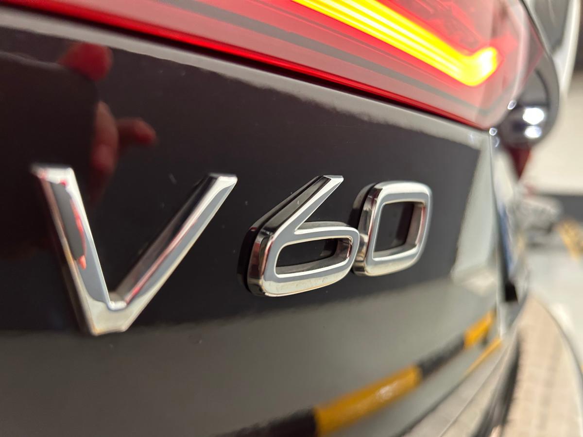 volvo-v60-2020-diesel-1969cc