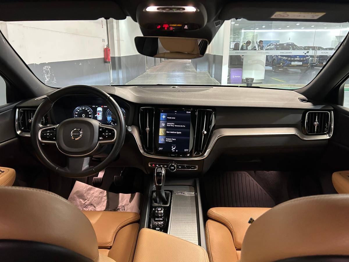 volvo-v60-2020-diesel-1969cc