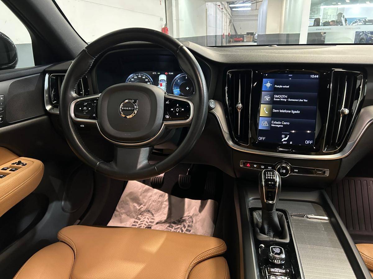 volvo-v60-2020-diesel-1969cc