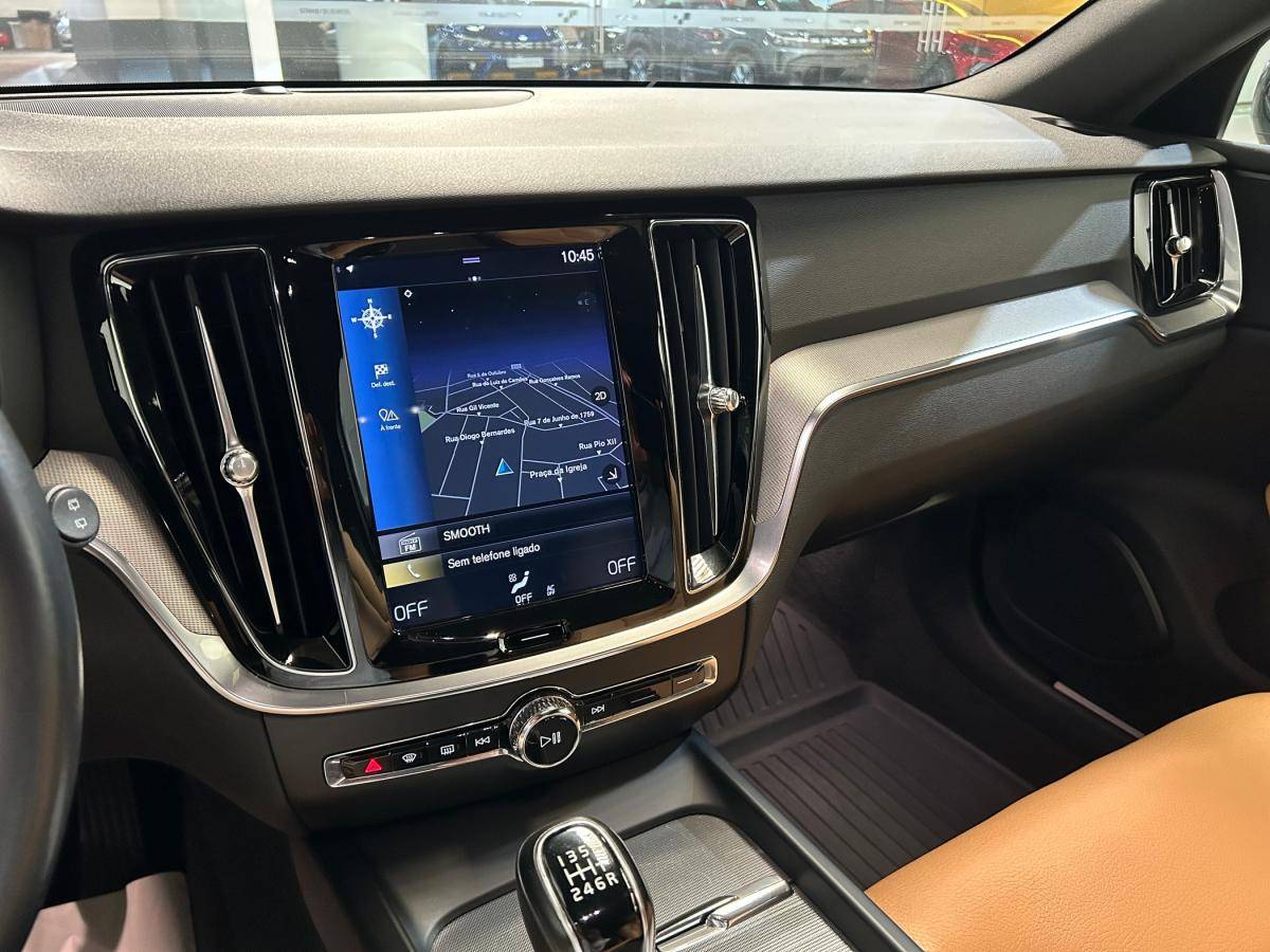 volvo-v60-2020-diesel-1969cc