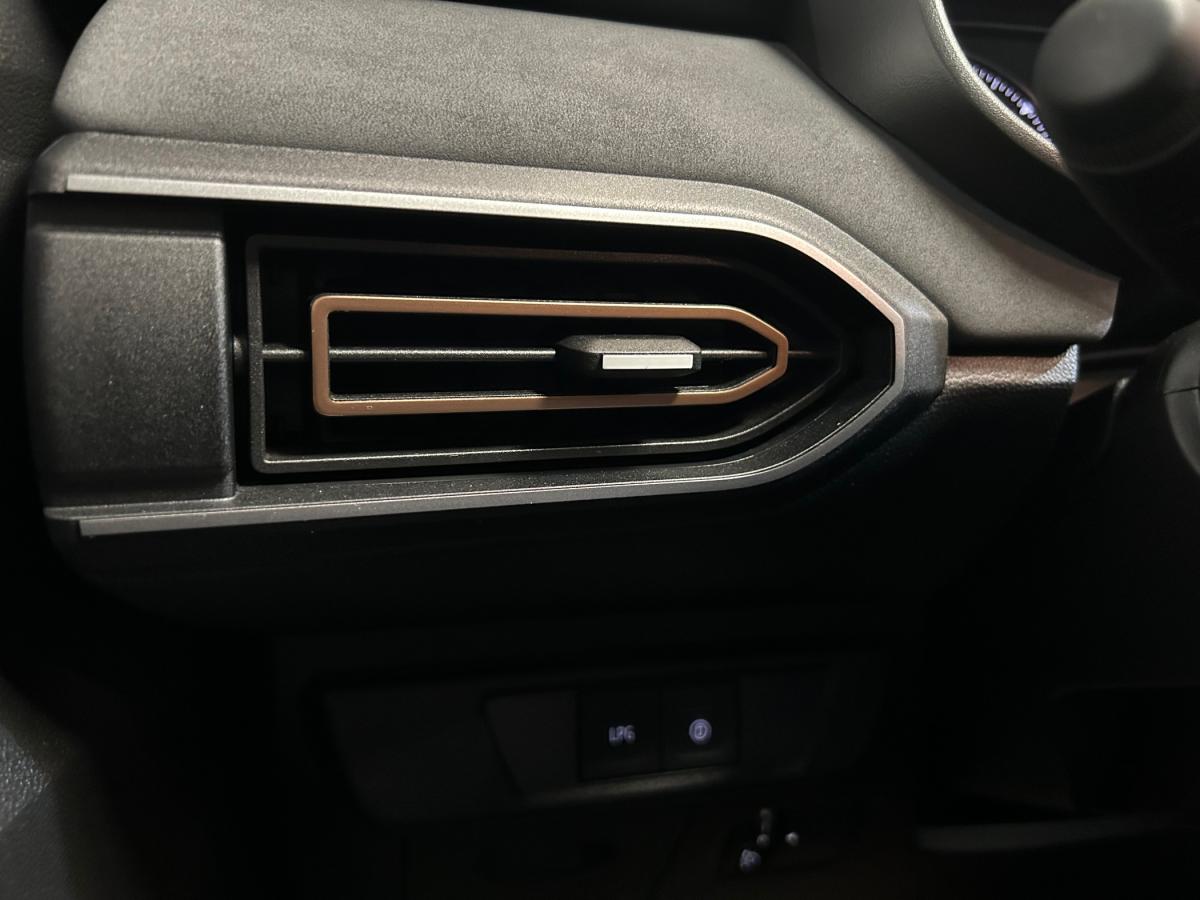 dacia-sandero-2025-gpl-999cc