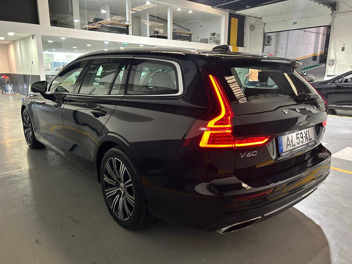 volvo-v60-2021-hibrido-a-gasolina-1969cc