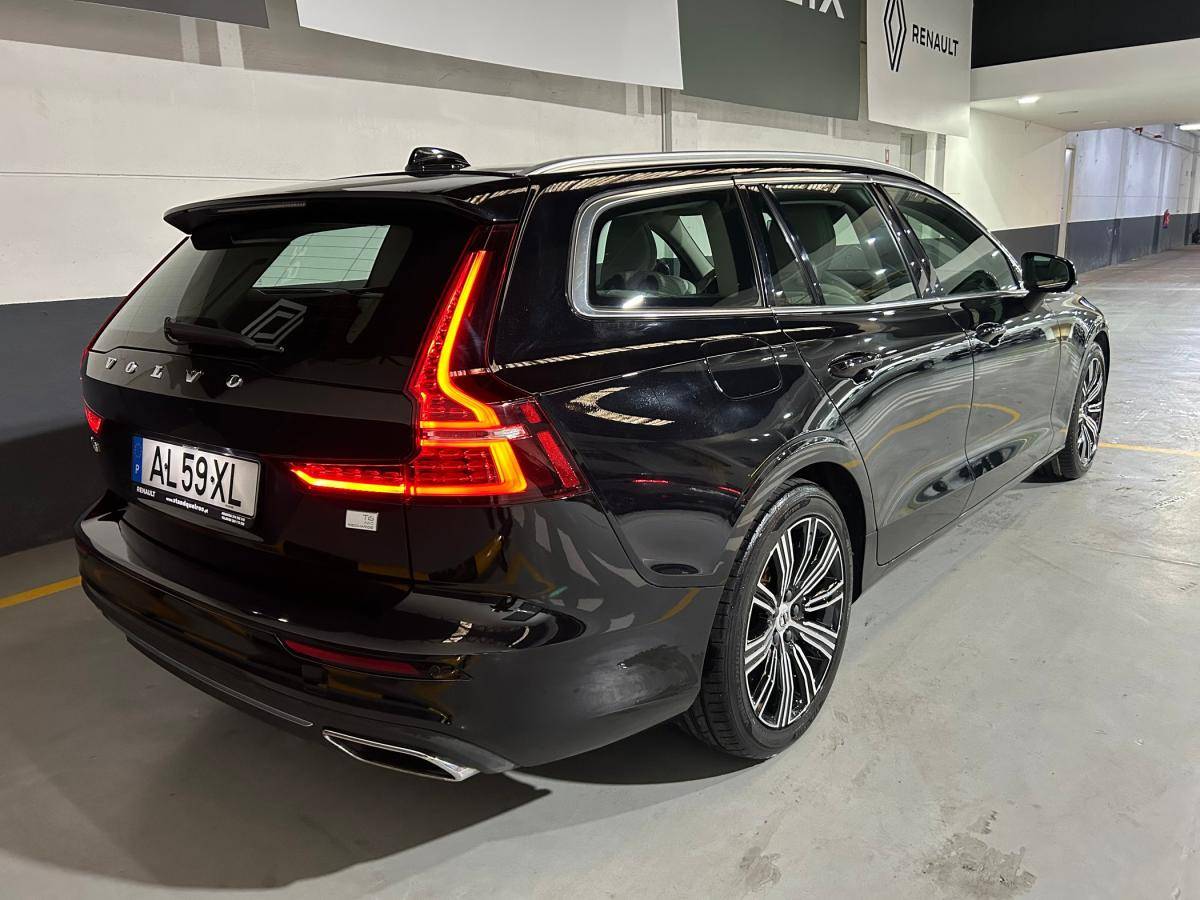 volvo-v60-2021-hibrido-a-gasolina-1969cc
