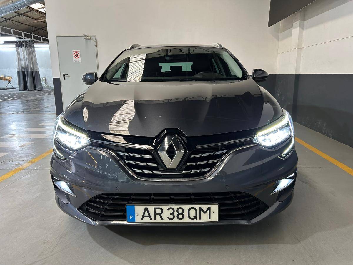 renault-megane-sport-tourer-2022-diesel-1461cc