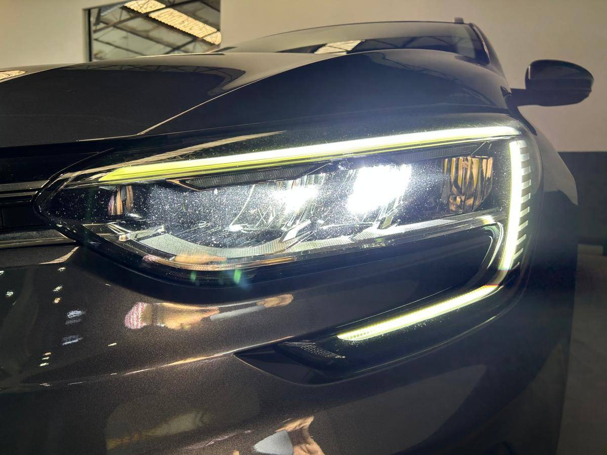 renault-megane-sport-tourer-2022-diesel-1461cc