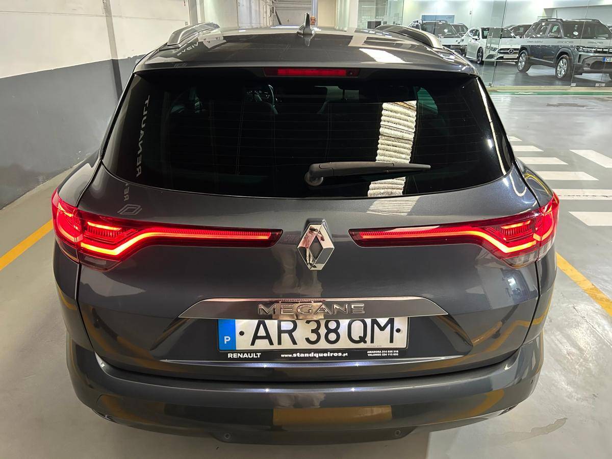 renault-megane-sport-tourer-2022-diesel-1461cc
