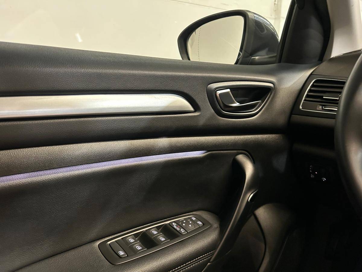 renault-megane-sport-tourer-2022-diesel-1461cc