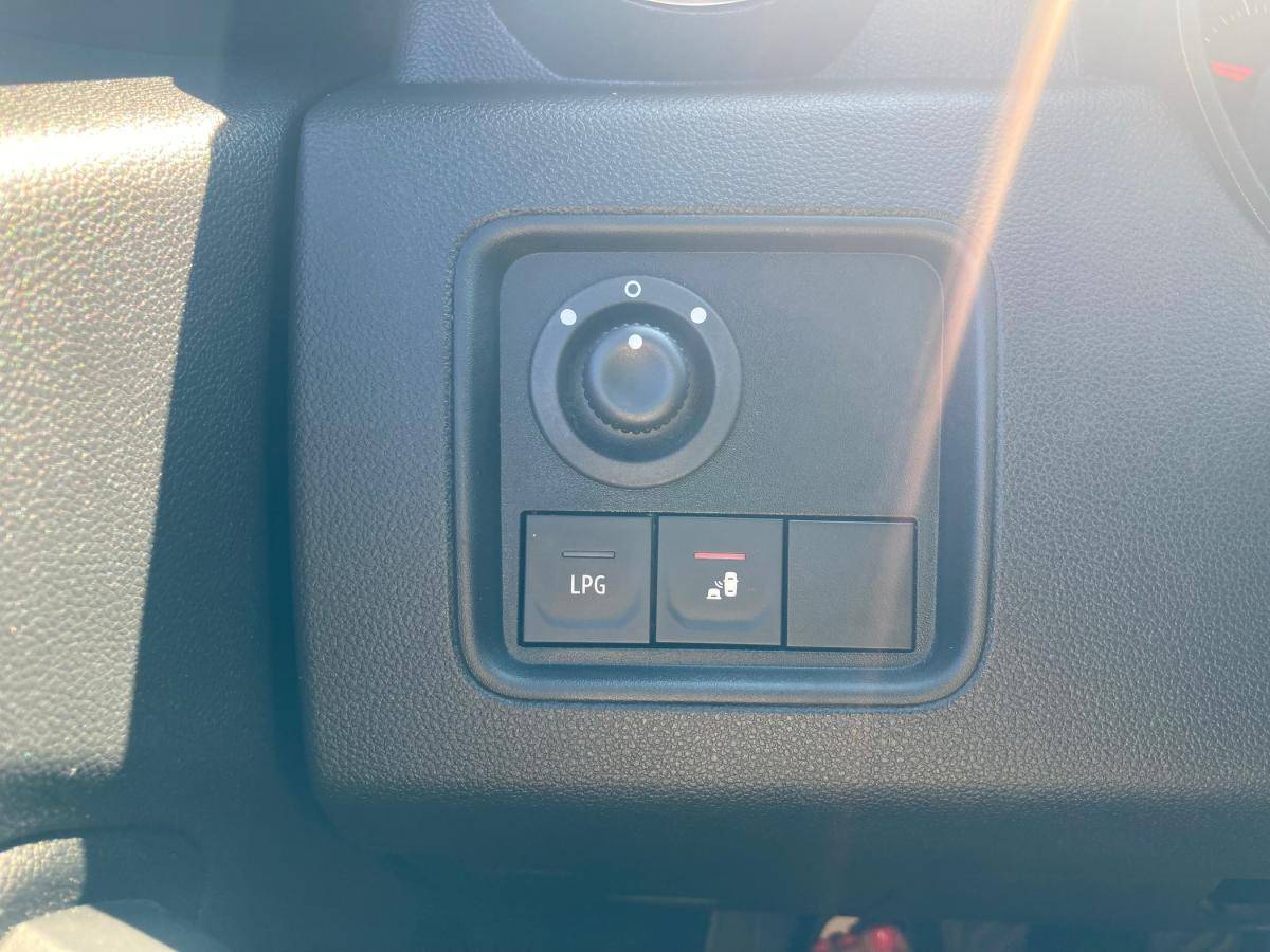 dacia-duster-2022-gpl-999cc