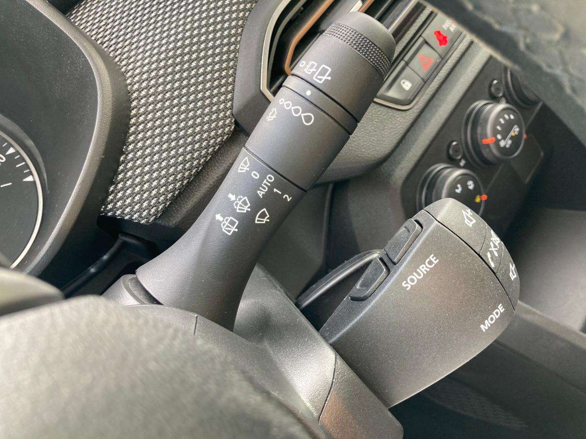 dacia-sandero-2024-gpl-999cc