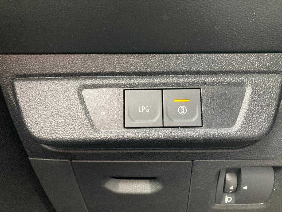 dacia-sandero-2024-gpl-999cc